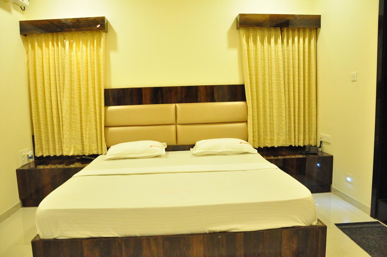 Pai Residency Hotel Hospet Exterior photo